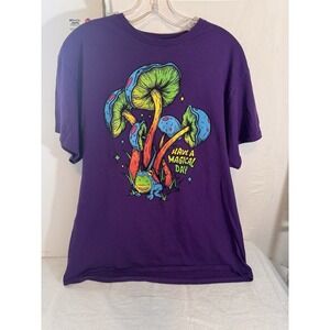 Magic Mushroom T-Shirt Mens Large‎ Frog Purple Psychedelic Have a Magical Day